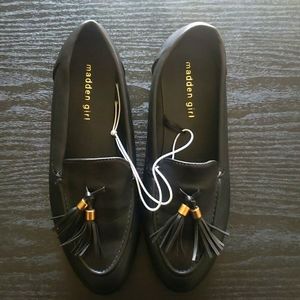 Madden Girl Size 7 Loafers